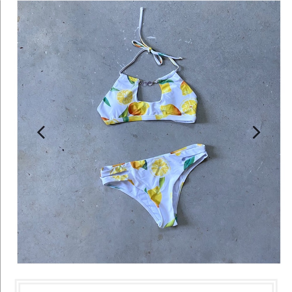 🍋 Lemon Pattern Bathing Suit - Picture 8 of 10